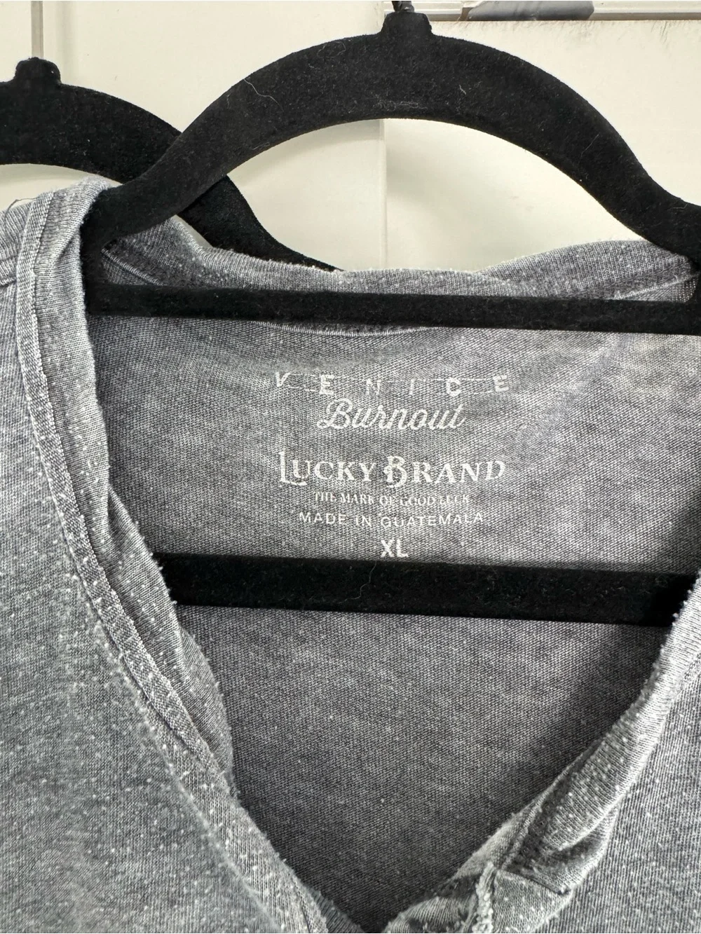 Lucky Brand Burnoit Henley T-Shirt Lot - Picture 3 of 3